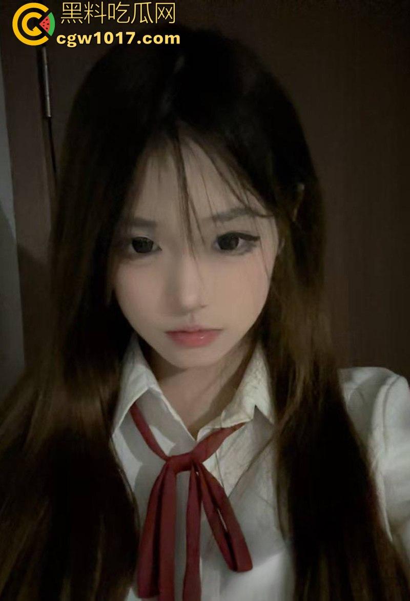 推特顶级网红微密圈福利视频流出！高颜御姐穿着情趣黑丝开裆袜自慰，高潮时淫水喷三米远！  第1张