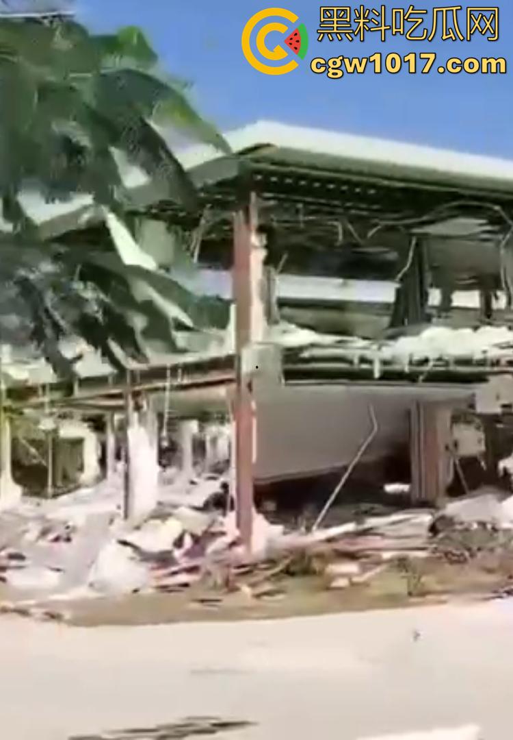 柬埔寨KK园区被血洗清剿！内部实拍曝光：牢笼、血迹、遗留手机触目惊心！  第2张