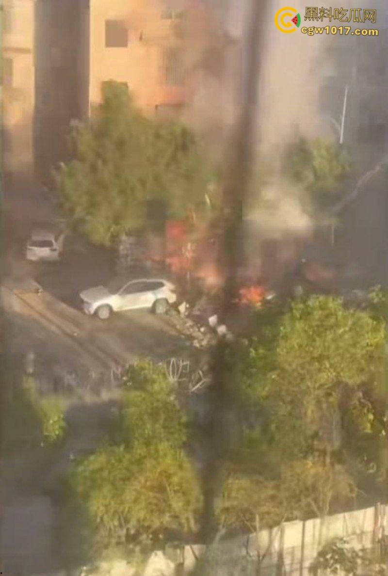 浏阳烟花爆炸事件，勇鑫烟花老板实名举报腐败官员吃分行收贿，被禁卖绝望吃农药，自爆门店轰塌大楼 ！  第5张