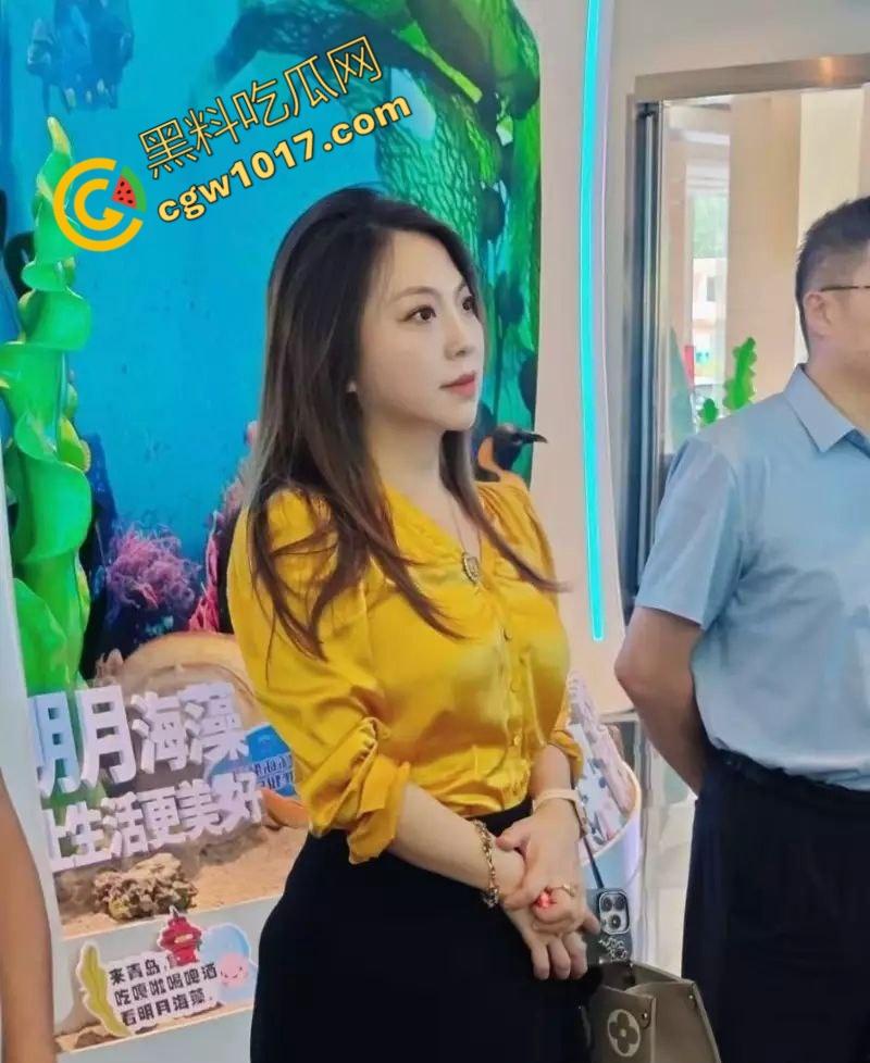 青岛未来盛世管理公司内幕大曝光：女经理【杨琨】色诱商政两界，裸照换资源，陪睡领导，私生活淫荡惊四座！  第4张