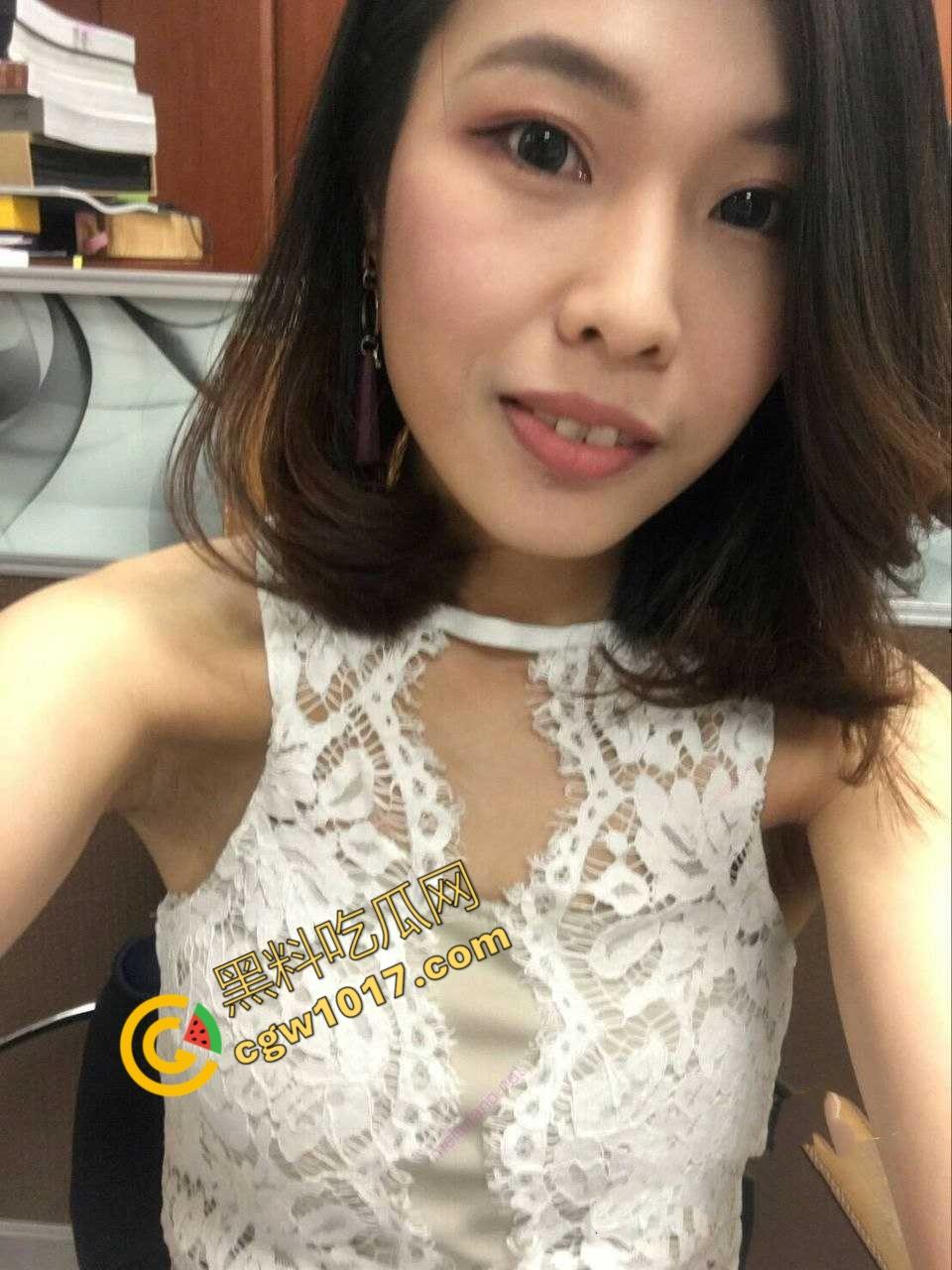 台湾性感人妻【萧萱萱】狂野出轨小鲜肉，酒店激情视频惊世！真实生活照曝光，淫荡生活全曝光，尽享旺盛欲望！  第2张