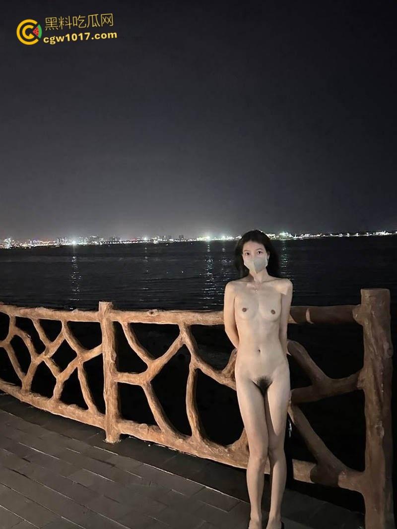 沈阳小母狗【李思琴】，与炮友约炮偷情，户外露出激情十足，深喉口交挑逗不断，粉嫩白虎被无套爆操 ！  第4张