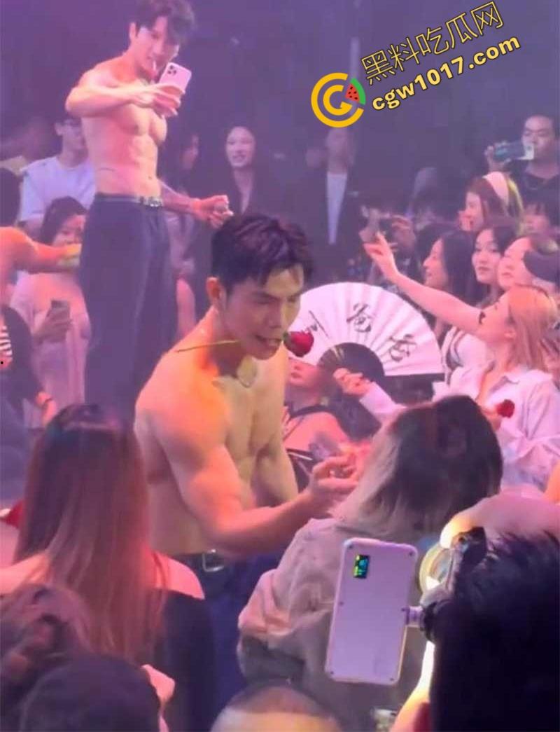 KTV会所少爷秘密训练：帅哥们的全能“修罗场”！只唱歌不够，绝技齐飞、话术奇口，为客人献身，舍命演绎“极乐餐”！  第6张