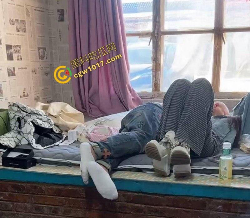 快手千万粉网红【老狗】惊爆丑闻：婚内出轨乱搞、KTV淫乱黑料满天飞！与爱徒【孙佳昕】狂欢，前妻直播爆猛料，裸露内幕掀波澜！  第17张