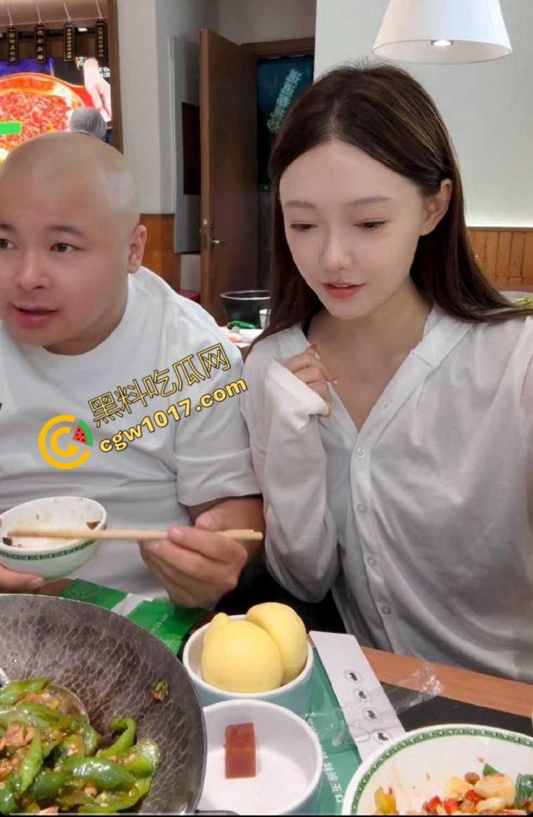 快手千万粉网红【老狗】惊爆丑闻：婚内出轨乱搞、KTV淫乱黑料满天飞！与爱徒【孙佳昕】狂欢，前妻直播爆猛料，裸露内幕掀波澜！  第5张