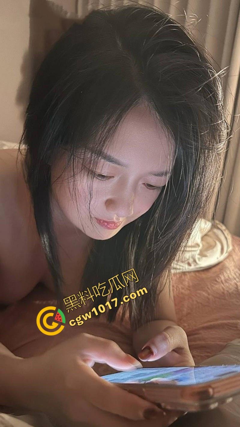 山东妖娆少妇狂野约炮！iPhone17 Pro诱惑下，淫声浪语不断，猛男直插猛射，浪叫不止，浓精灌满她痉挛的骚穴  第1张