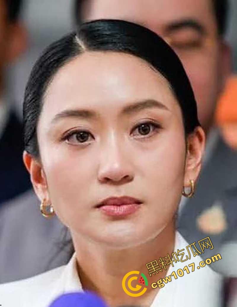 泰国女总理性爱丑闻泄密！极品巨乳，完美露脸，场景劲爆火辣，网民疯狂点击，震惊全球！  第3张