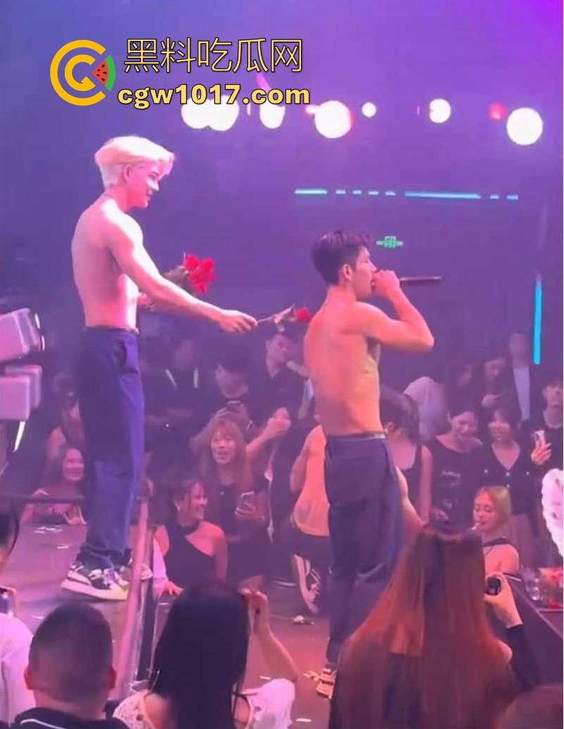 经济下行的今天KTV会所男模都变得正规化，每个言行举止都有规定，颜值只是入场券，想赚的更多那就得更努力！  第7张