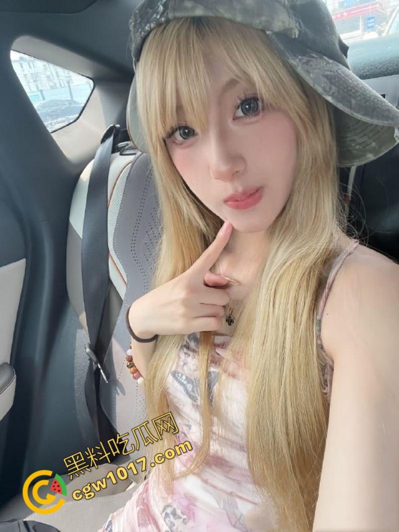 潍坊反差萌舞蹈生狂野视频炸网！34D巨乳乱颤，高铁厕所疯狂乱交！清纯脸下的妖艳野战，让你欲望无限！  第3张