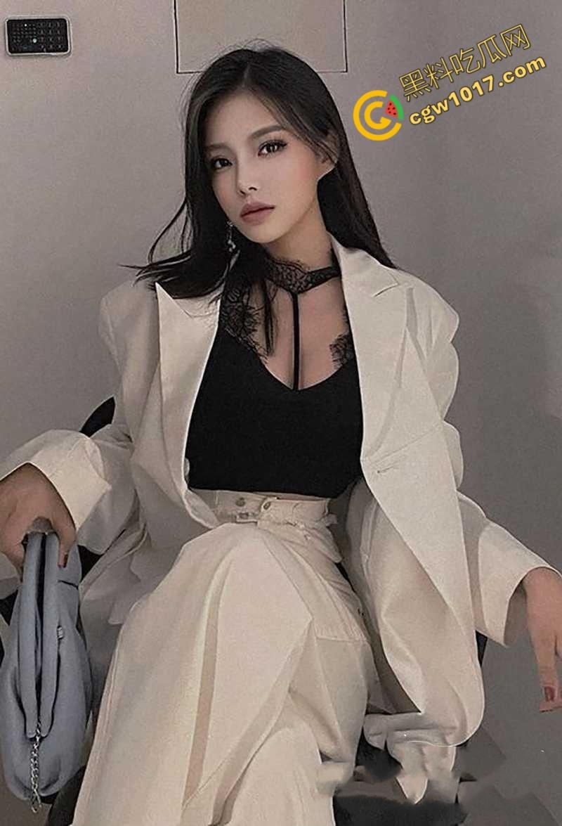 前美团女总监【陶子】撸贷240万包养夜店猛男，夜店狂欢多P出轨！神颜大奶偏好激情，老公曝光秘密，震惊全网！  第2张