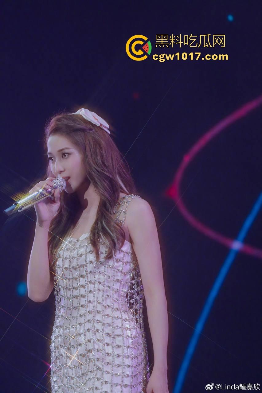 香港TVB女演员好彩妹【钟嘉欣】曝光老公【Jeremy】婚内出轨视频，童年女神为夫淡出竟遭背叛令人惋惜！  第18张