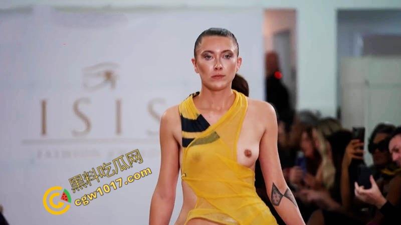 激情荷兰时尚展：裸露模特颠覆眼球，薄纱飘舞间激情四射，色情与高雅交相辉映，撩人心弦！  第2张