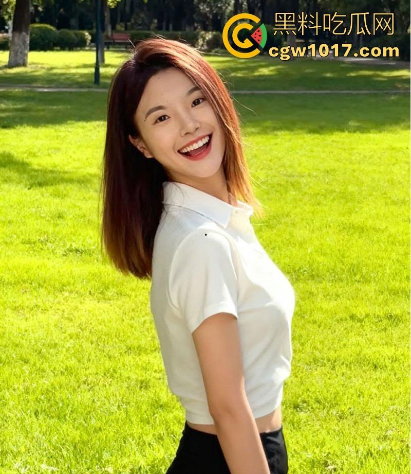 广州电商白领【魏文然】婚内出轨，良家少妇性瘾极强 ，露脸被暴操爽到浪叫震天，从职场精英到私下放荡！  第1张