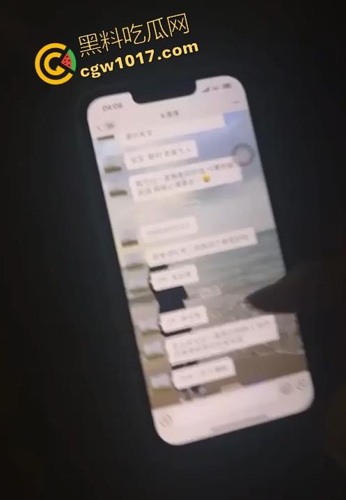 你的异地慢热女友送货上门，剧本杀拼本睡到超主动小母狗，露脸爆操调教，完事后还贴心语音异地男友！  第2张