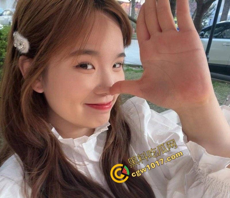 河北保定学生情侣激情视频曝光：深喉与翘臀齐飞，镜头火辣贴身捕捉每寸肉体交融，画面刺激直击原始欲望  第7张