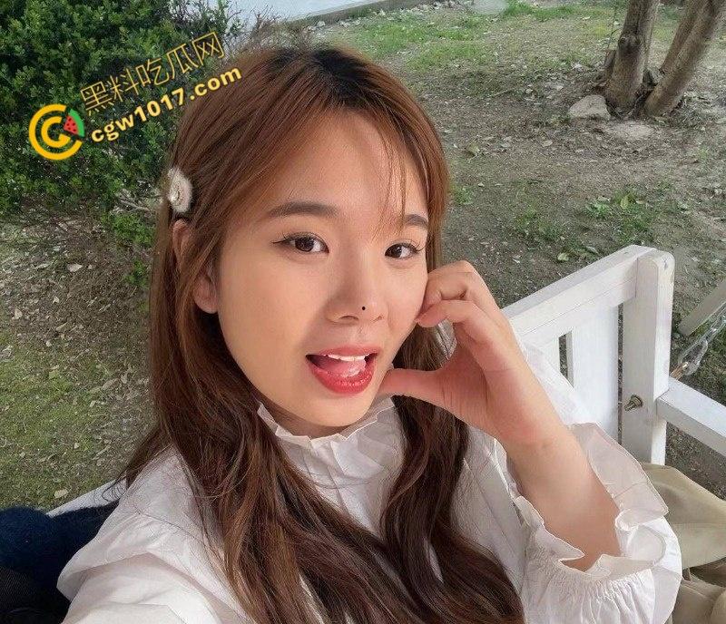 河北保定学生情侣激情视频曝光：深喉与翘臀齐飞，镜头火辣贴身捕捉每寸肉体交融，画面刺激直击原始欲望  第8张