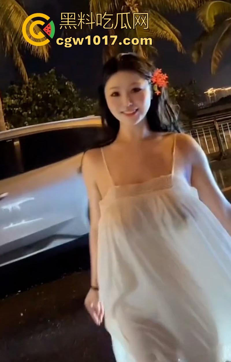 抖音微胖巨乳网红【肉装杨玉环】重金福利流出，透明衣物真空上阵，双乳隐现，超多性感制服把身材衬托的完美无瑕！  第6张