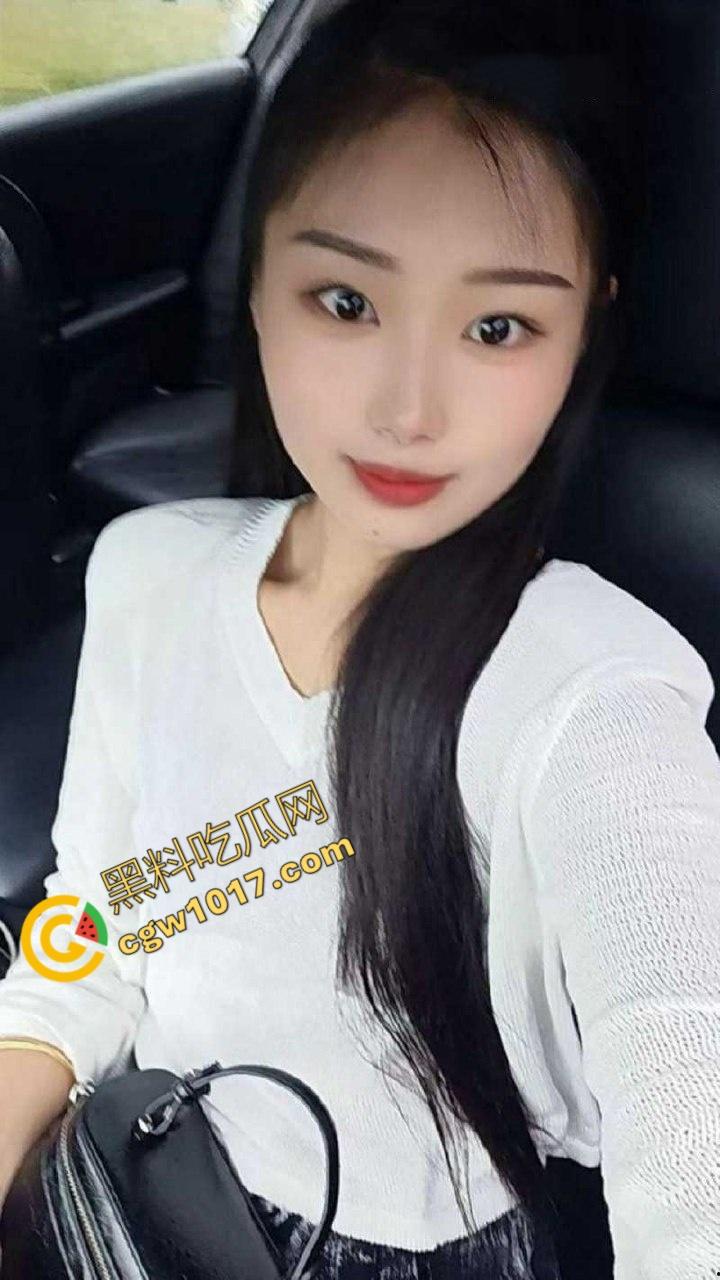 疯狂新婚夜：90后黑丝娇妻被伴郎疯狂爆操，绿帽老公兴奋拍摄，淫态视频网络大爆！  第3张