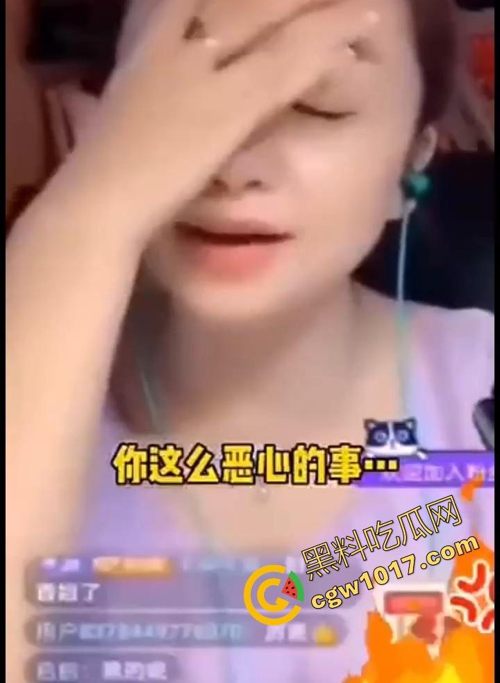 真实乱伦上演！主播连线解答偶遇到跟女婿发生关系的丈母娘，主播也无语了，真是三十如狼四十如虎五十六十坐地能吸土！  第6张