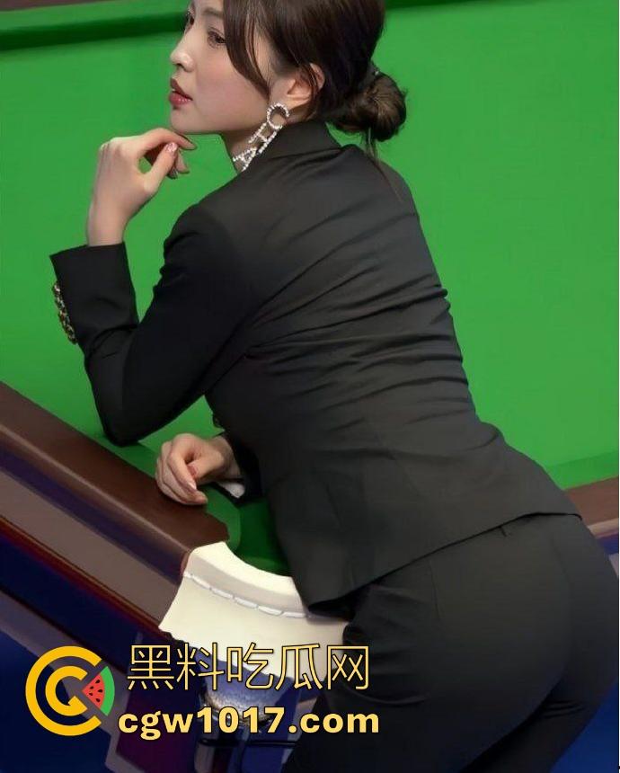 21世纪最伟大的职业台球助教！挽救了很多无知少女，也启蒙了很多少男，让我们好好重温一下那些经典名媛战役吧！  第9张