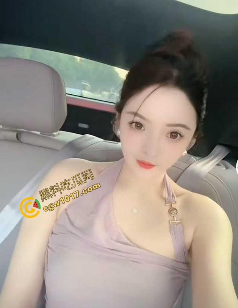 福州极品人妻【叶青霞】援交金主视频曝光：裸舞舔肛深喉，连续喷水，绿帽老公在家带娃，她却在床上浪性十足！  第4张