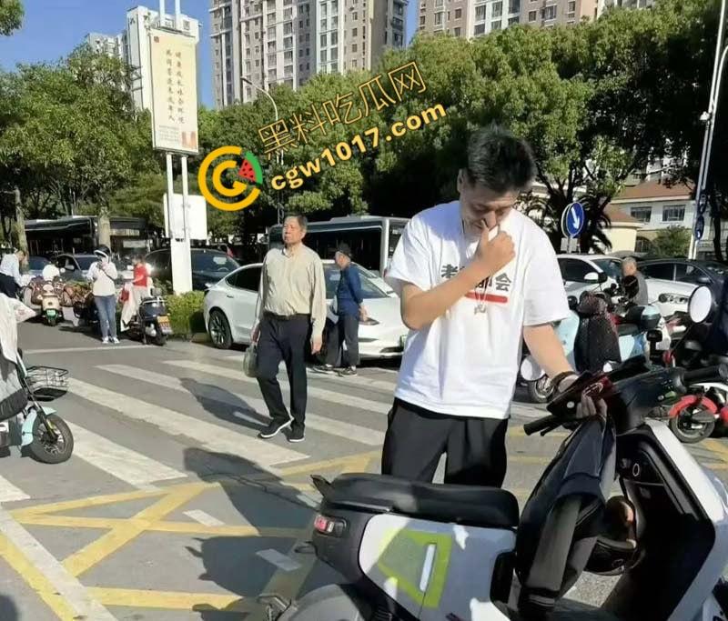 著名考研导师【张雪峰】的丑闻曝光：从国民好男人到色欲狂魔，大学生小三泄露不雅视频，百万分手费换来无尽羞耻与耻辱  第4张