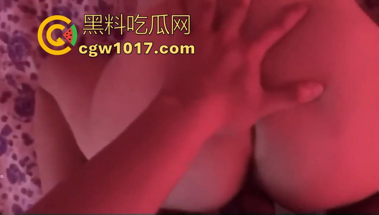 黑料探店系列！真实走进美团高星私人电影院，价格只能说略贵，能操能扣为所欲为，这身材颜值物超所值！  第14张