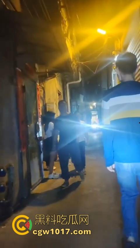 好酒不怕时间长，好妓不怕巷子深，瓜友深夜探索广东汕头小巷子，越往后越惊喜，质量还可以啊！  第7张