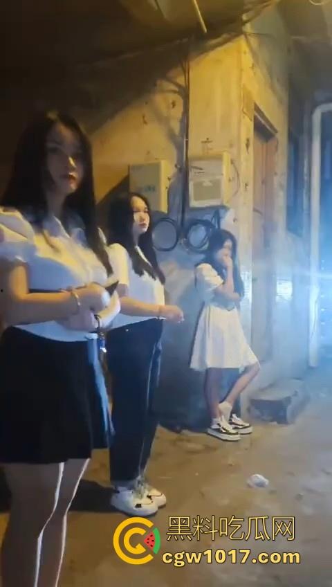 好酒不怕时间长，好妓不怕巷子深，瓜友深夜探索广东汕头小巷子，越往后越惊喜，质量还可以啊！  第8张