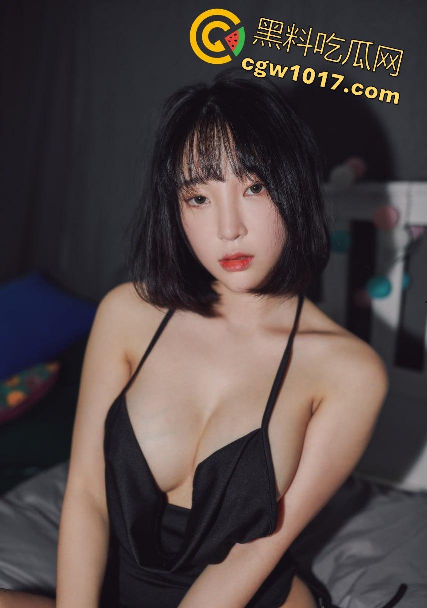 公园摆摊算命，算命大师哄骗极品小仙女，揉胸抠穴就能断知福祸，趁机揩油过足手瘾，我现在学算命来得及吗？  第2张