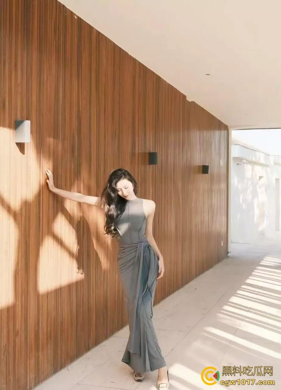 山东青岛在职教师【韩艳芳】日常生活中为人师表，曝出私下却是瘾君子，吸完以后淫靡至极，聚众淫乱！  第4张