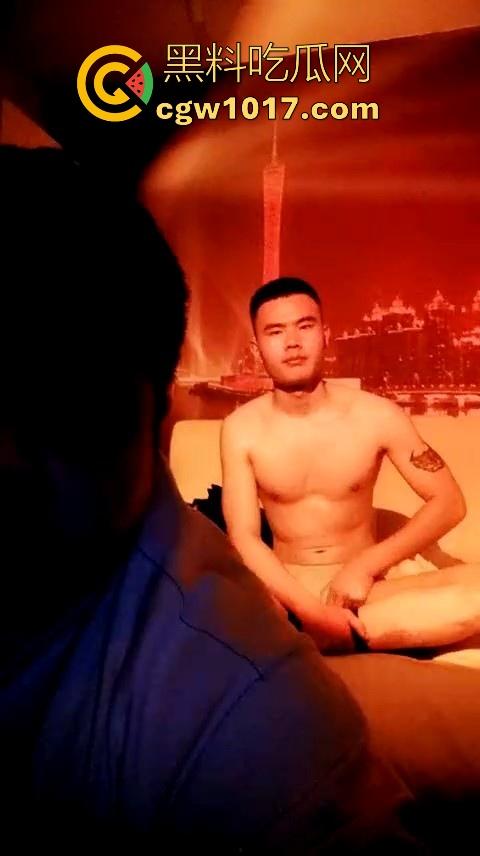 成都特色按摩店，肌肉男技师为你服务，只接男同gay，全身脱得只剩内裤为你服务，gay佬的梦想天堂！  第8张