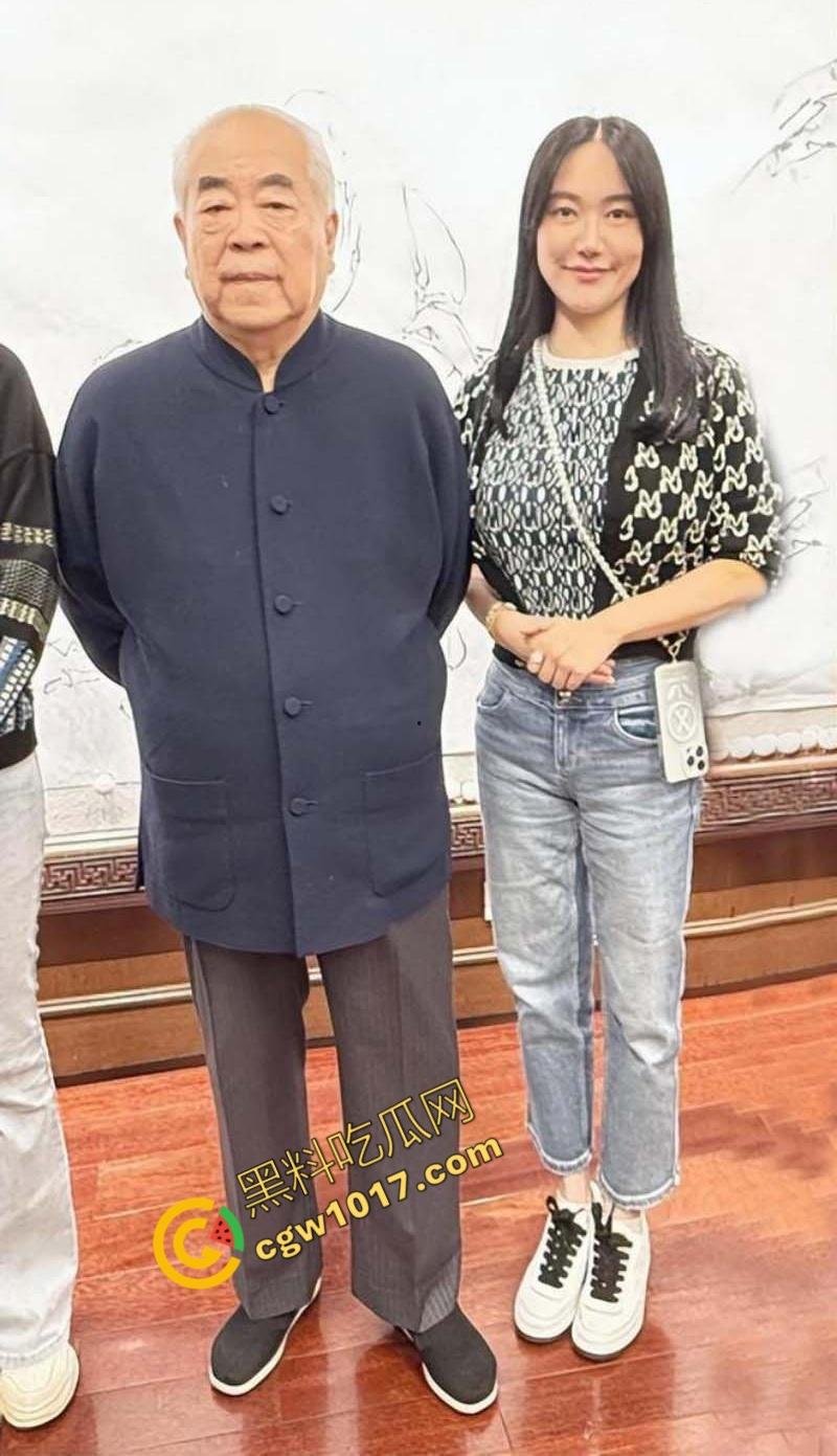 87岁书法大师【范曾】惊爆婚内出轨丑闻：最强心机婊【徐萌】一夜洗劫数十亿财产，黑历史被扒出轨视频全网疯传！  第6张