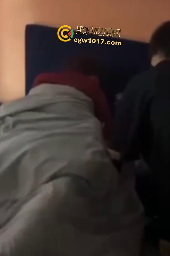 08年学生妹【KIKIBABY】原名雷琳琳，醉酒被轮奸怀孕野种，找男友负责却反手曝光，赶紧生杂种找狗男人去！  第5张