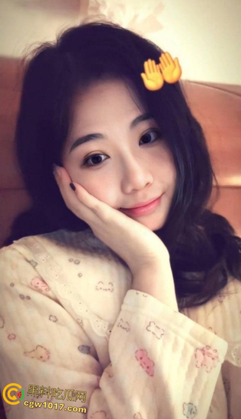 湖南长沙高颜母狗【赵莹】， 社交软件约炮被瓜友曝光，大屌后入爆操到失神，快射时主动张口求精液保养！  第2张