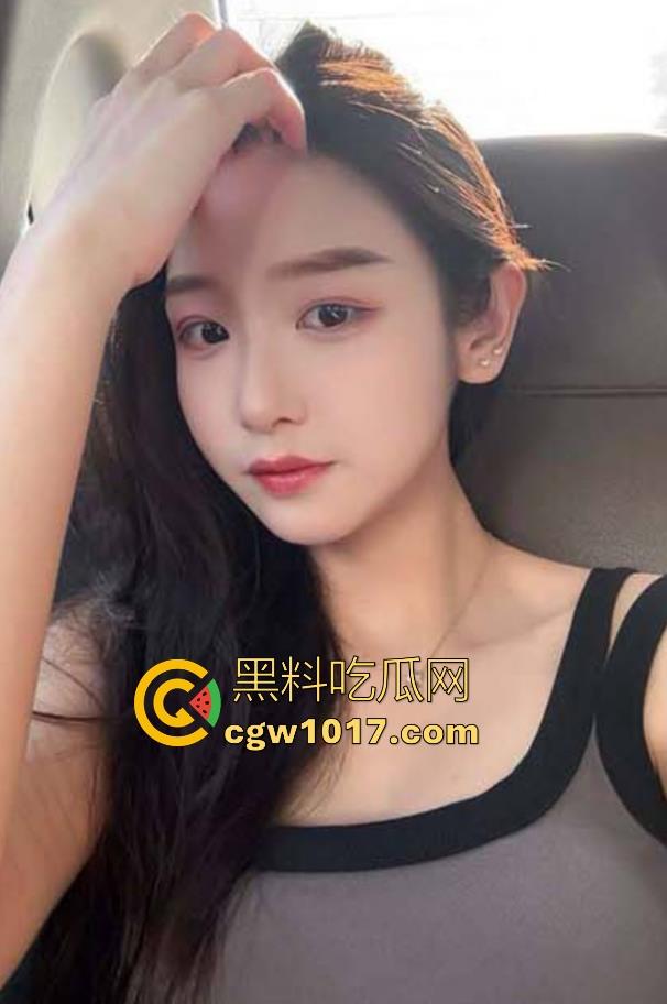 海角乱伦！黑丝姐姐处心积虑诱亲弟，被弟弟操到出白浆，奈何隔音太差想叫又不敢叫难受死了，对白刺激无比！  第1张