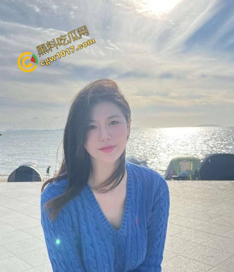 上海立达学院清纯嫩妹【杨赤菁】被金主包养视频流出！露脸深喉吞大屌骚态尽显，臀摇乳挺，被操的欲仙欲死！  第3张