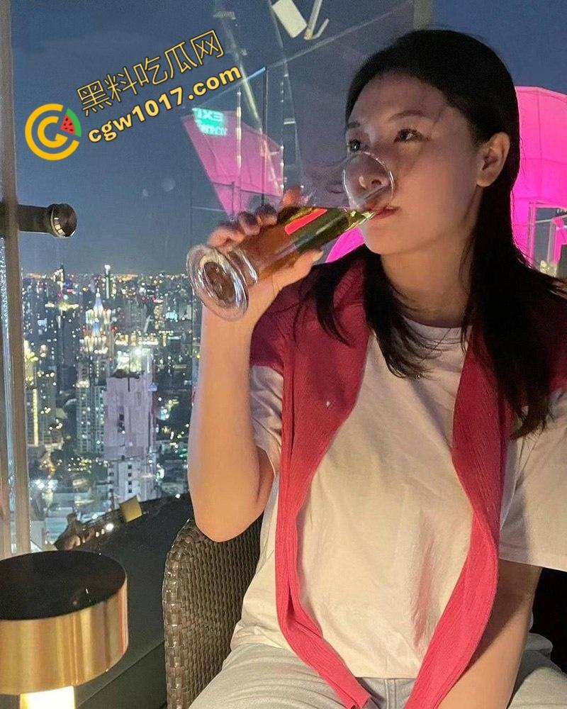 上海立达学院清纯嫩妹【杨赤菁】被金主包养视频流出！露脸深喉吞大屌骚态尽显，臀摇乳挺，被操的欲仙欲死！  第2张