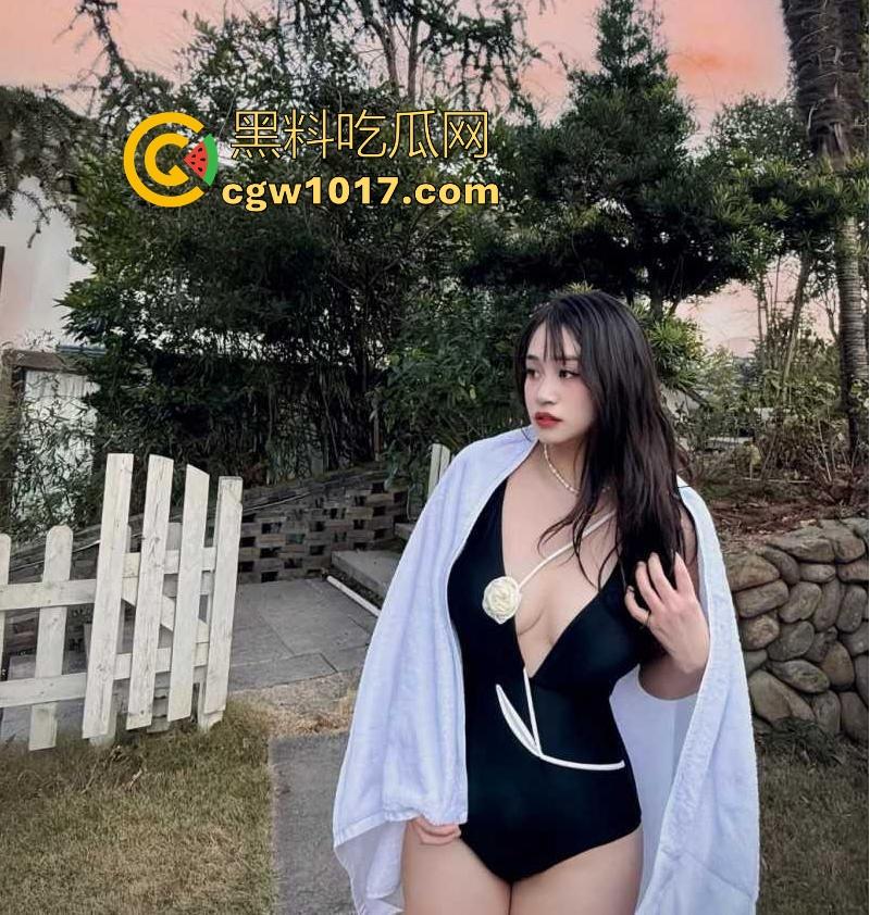 探探约炮高颜值小美，极品魔鬼身材尤物，浓精灌满一线天嫩穴，犹如泄欲玩物般被肆意蹂躏！  第5张