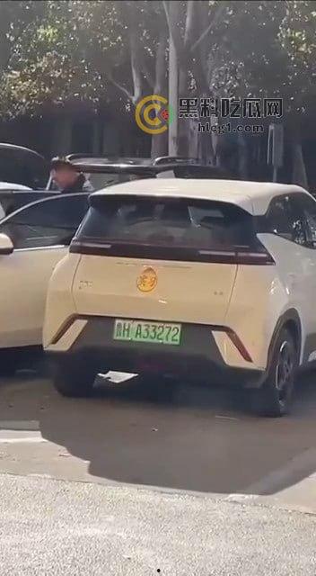 古茗店内惊现口爆老板，员工地下车库车震，梁山龙城广场沸腾了！  第2张