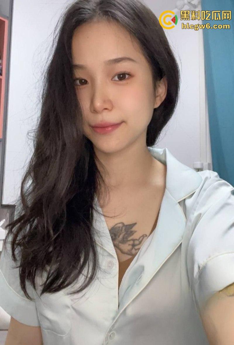 推特反差网红美少女【唏唏哈哈】定制私拍流出 刺青女神展现极致性感！  第3张