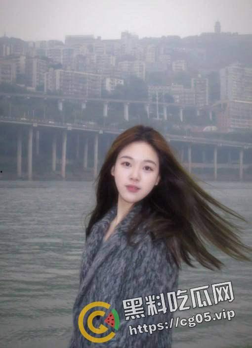 标题 瓜友投稿！实锤重庆西南大学 【黄梓怡】 刚入学就下海做鸡 名副其实反差婊 口活太棒了不像刚下海  第5张