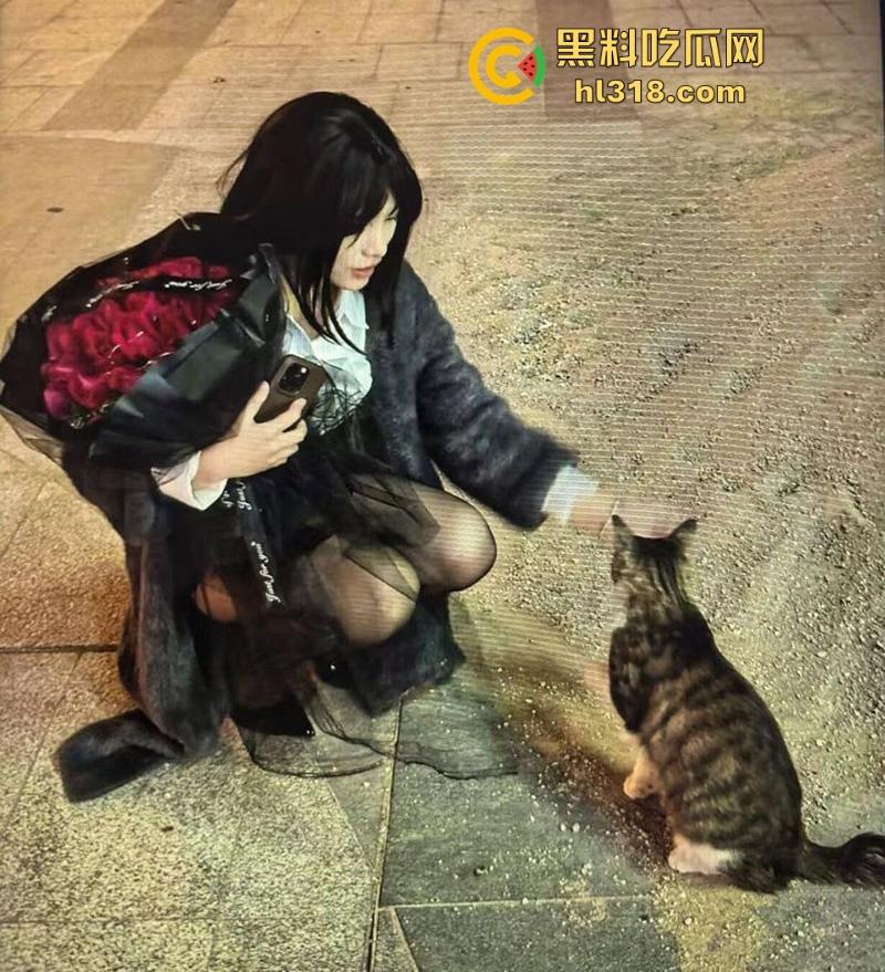 广州性感嫩妹【魏舒莹】性爱自拍分手后惨遭曝光，完美露脸激烈性爱，后入狂草肥臀堪称视觉盛宴！  第2张