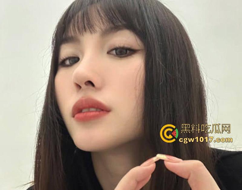 杭州师范大学【李沐英】性爱视频流出，高颜值女神被男友无套爆操，女上骑乘后入猛干淫叫连连！  第6张