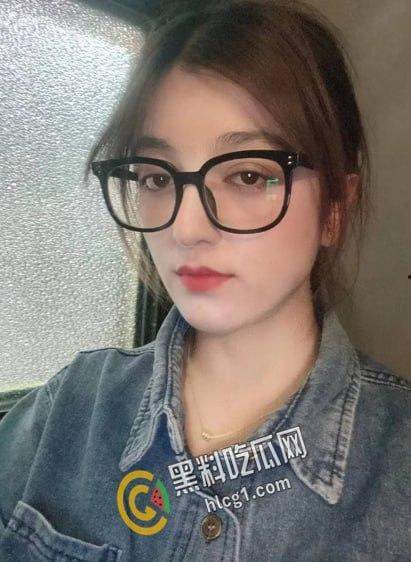 新疆出差认识的哈萨克族学生妹 比混血儿还带劲的少数民族 聊了几天主动提出要约 那肯定要好好满足她！  第1张