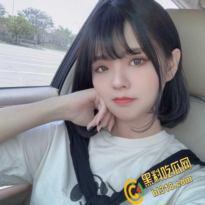 极品大奶反差女，白嫩巨乳脱衣裸舞，假屌抽插嫩穴娇喘连连，渴望的眼神想要大屌操死她 !  第1张