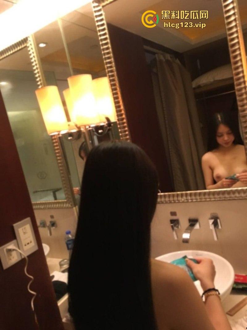 杭州健身反差女【高翊晨】学员私拍福利流出 外表可盐可甜 床上又贱又骚  第4张