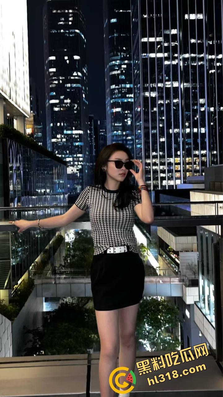 南京传媒学院极品反差母狗『李可盈』网调金主约炮，各种自拍视频流出，课代表小仙女也能喷水？  第5张