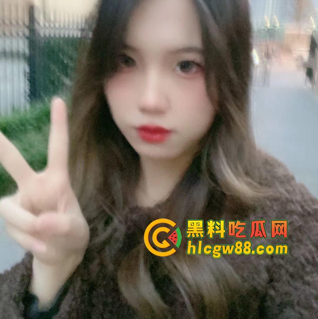 长沙学院御姐『田淑青』被调教成骚母狗，情趣装勾引男人猛吸鸡巴全套服务，露出楼道狠草汁水狂流！  第9张