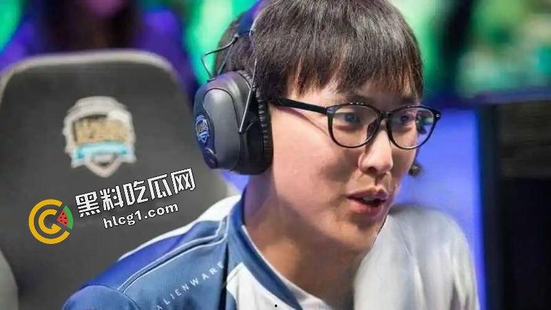 电竞大瓜！英雄联盟TSM战队大师兄doublelift女友出轨精神小伙 镜前后入曝光泄密  第3张